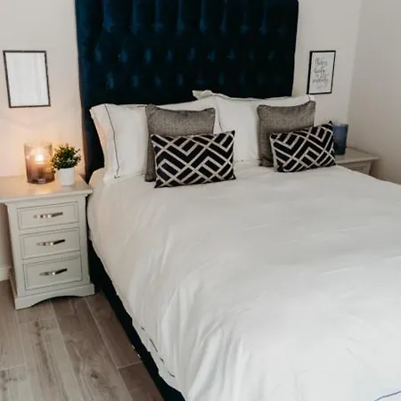 Stylish Belfast City Centre 2 Bedroom Apt Free Parking Exterior photo